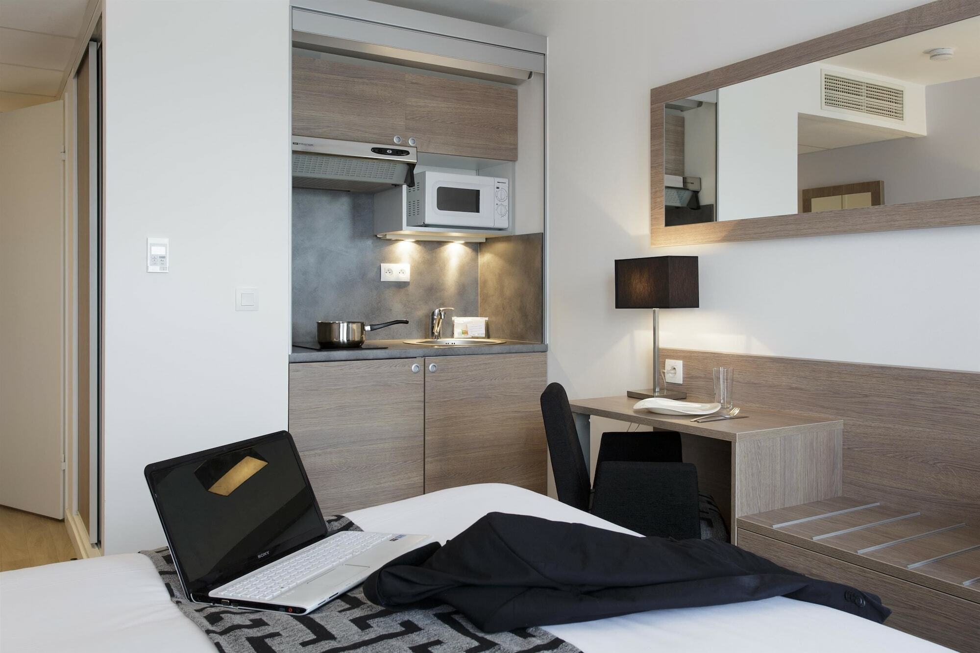 Tulip Inn Massy Palaiseau - Residence Zewnętrze zdjęcie